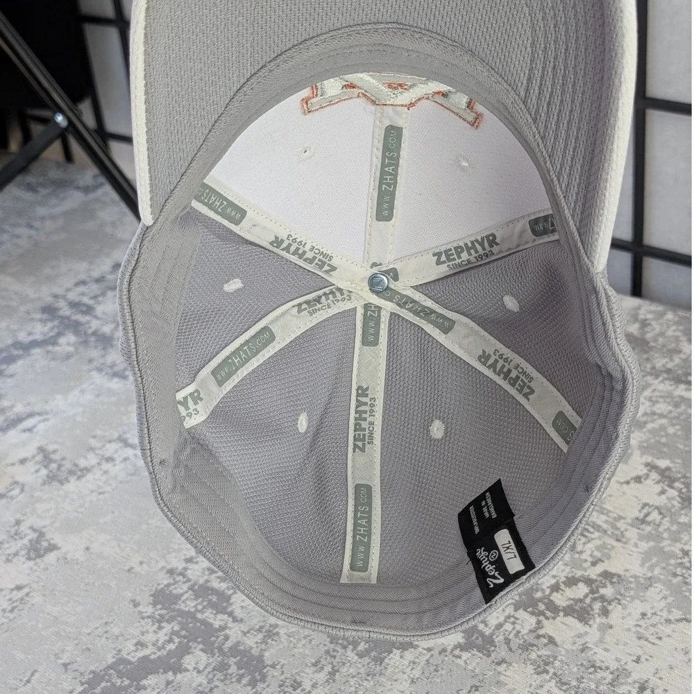Zephyr Auburn Tigers NCAA Officially Licensed Flex Fit Baseball Cap Hat‎ M L